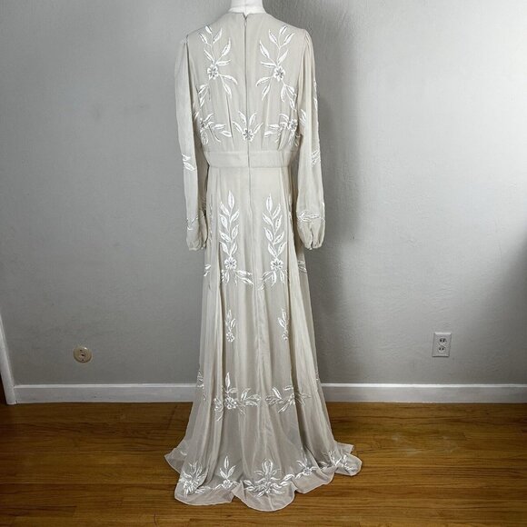 Anthropologie BHLDN Belize Embroidered A-Line Long-Sleeve V-Neck Gown Size 18 - Picture 7 of 16